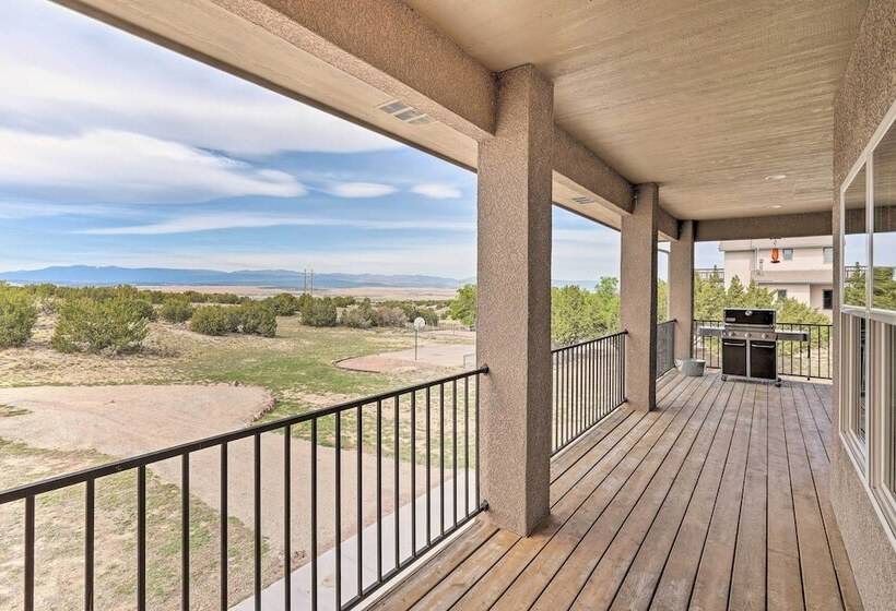 Pueblo West Home   Full Deck & Near Reservoir