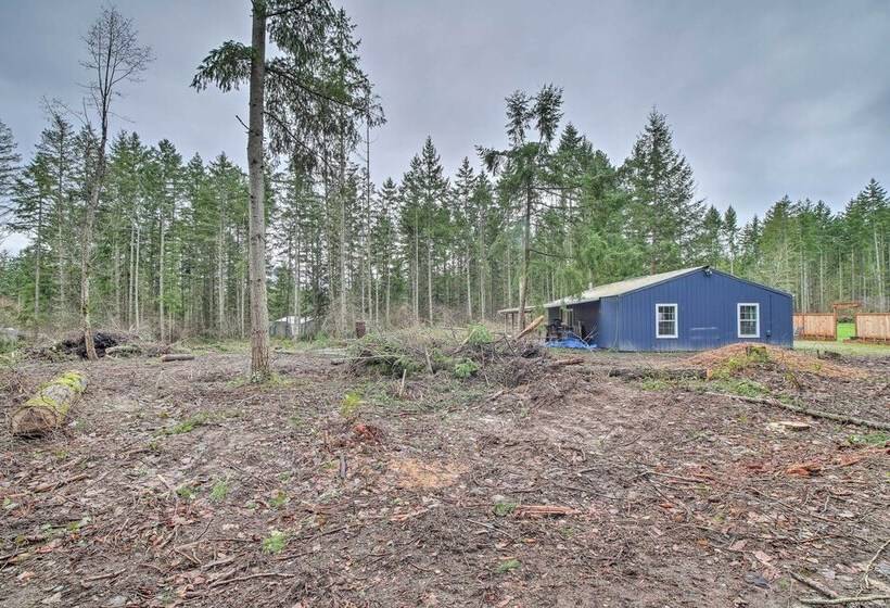 Quaint, Cozy Outdoor Retreat Near Mt Rainier!