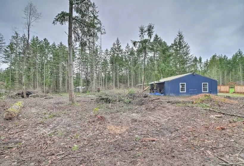 Quaint, Cozy Outdoor Retreat Near Mt Rainier!