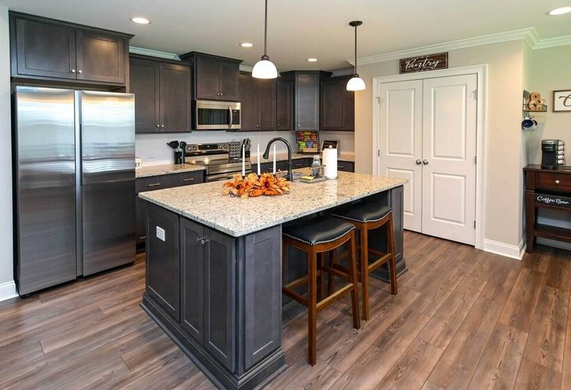 Quiet Family Home 15 Mi To Dtwn Huntsville!