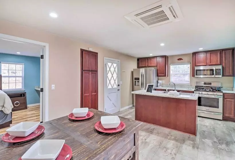 Remodeled Harrison Retreat < 6 Mi To Town!