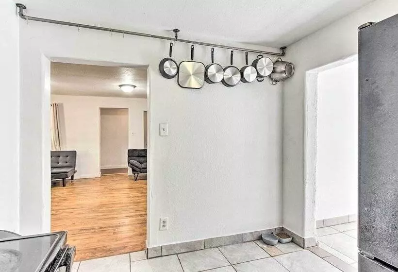 Dorena Home W/ Hot Tub & Game Room!