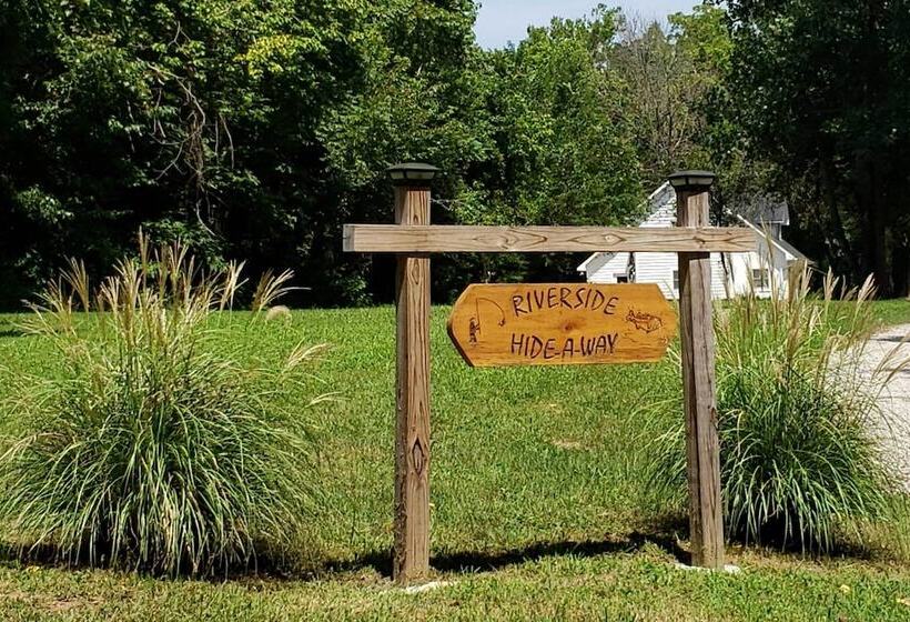 Riverside Hide A Way  W/ Patio, Bbq, Fishing Pier