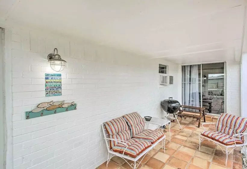 Sanders Island View Home Steps To Lake Texoma