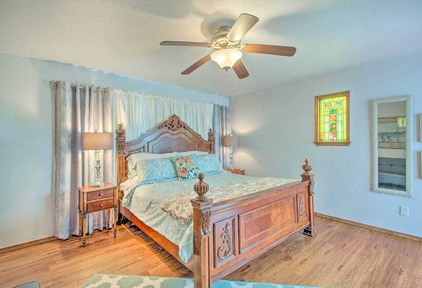 Sanders Island View Home Steps To Lake Texoma