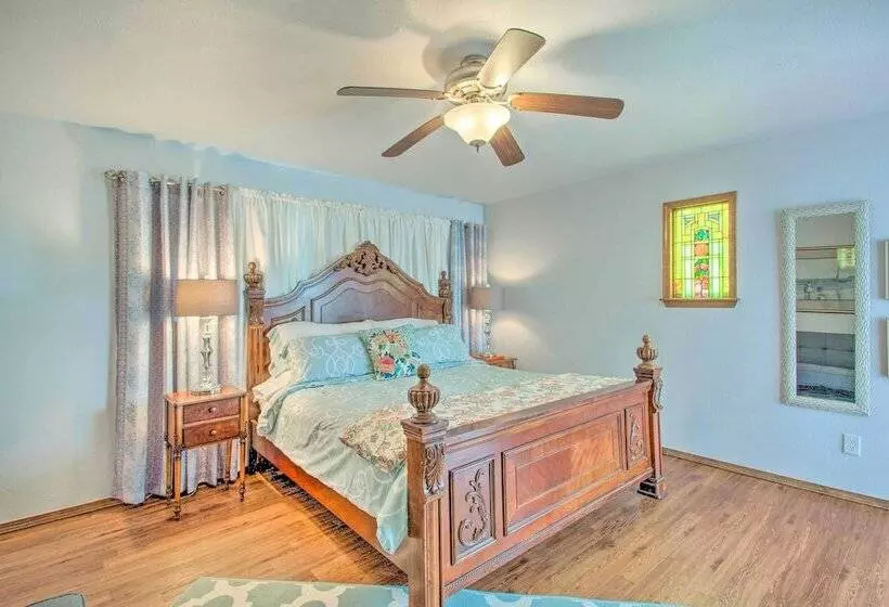 Sanders Island View Home Steps To Lake Texoma