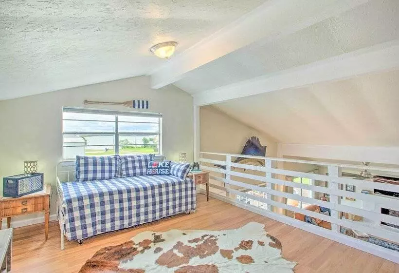 Sanders Island View Home Steps To Lake Texoma