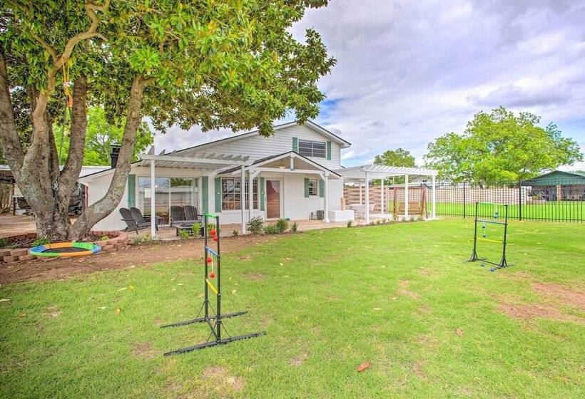 Sanders Island View Home Steps To Lake Texoma