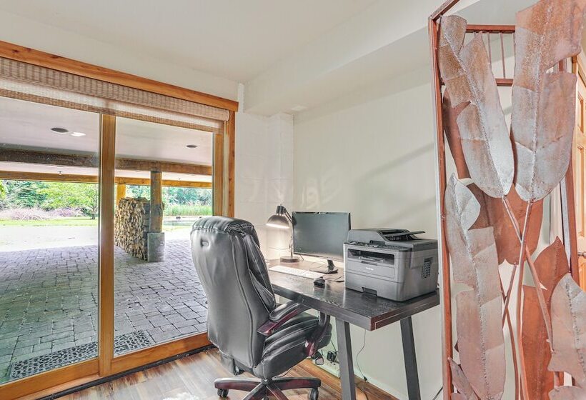 Secluded Cabin W/ Boats, <6 Mi To Jenny Jump!