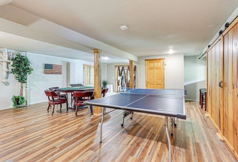 Secluded Cabin W/ Boats, <6 Mi To Jenny Jump!