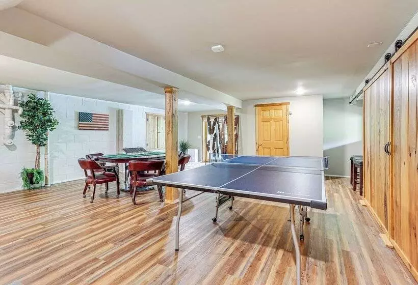 Secluded Cabin W/ Boats, <6 Mi To Jenny Jump!