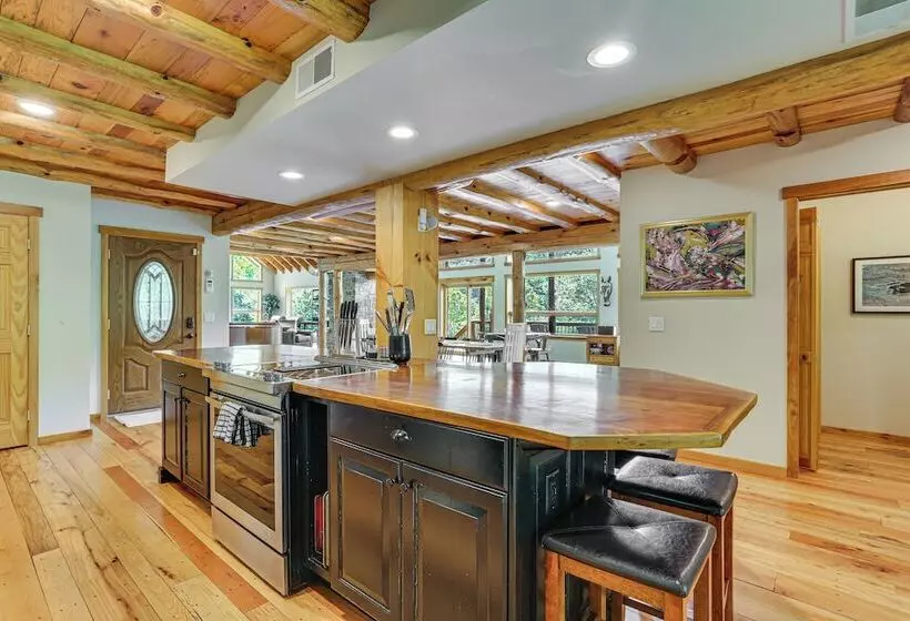 Secluded Cabin W/ Boats, <6 Mi To Jenny Jump!