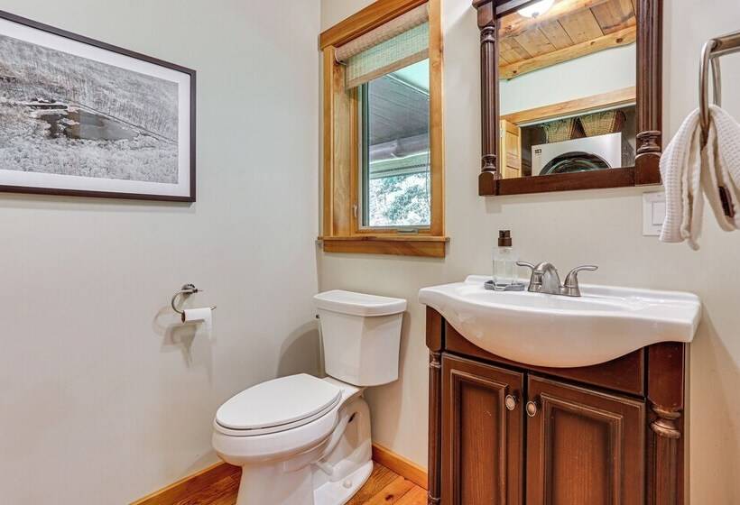 Secluded Cabin W/ Boats, <6 Mi To Jenny Jump!