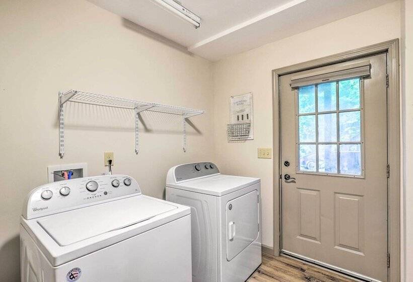 Serenity  Waynesville Home W/ Deck & Fire Pit!