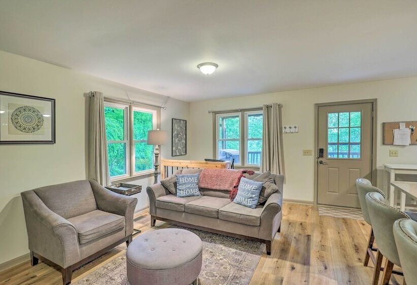 Serenity  Waynesville Home W/ Deck & Fire Pit!