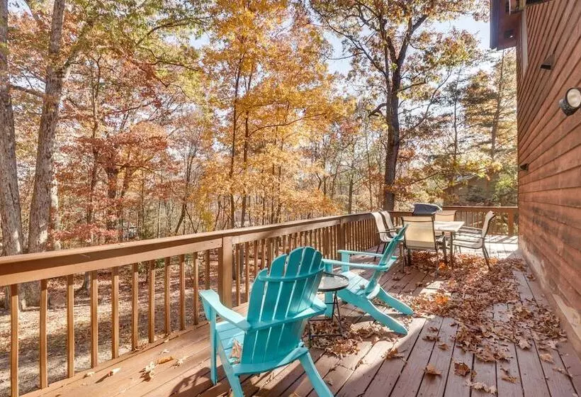 Spacious Family Home W/ Deck At Massanutten Resort