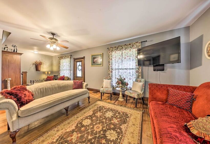 The Farm House W/ Deck & Historic Charm!