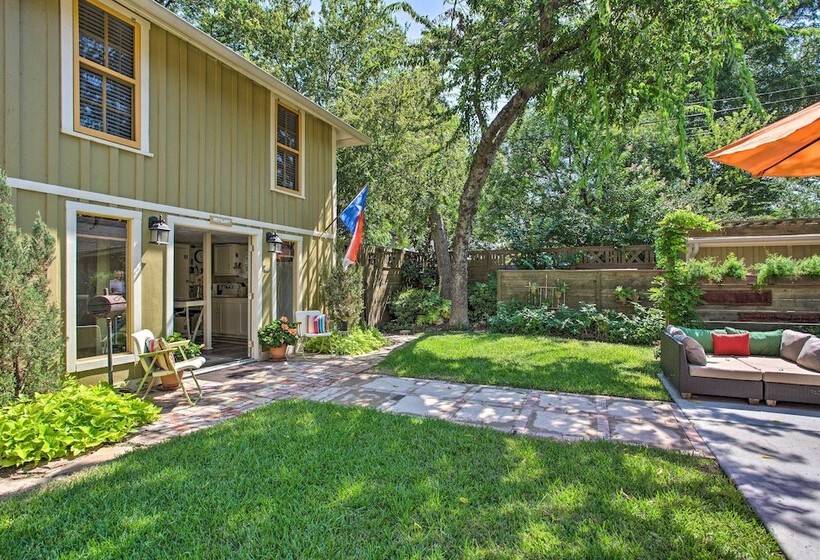 Historic Fort Worth Cottage W/ Shared Pool!