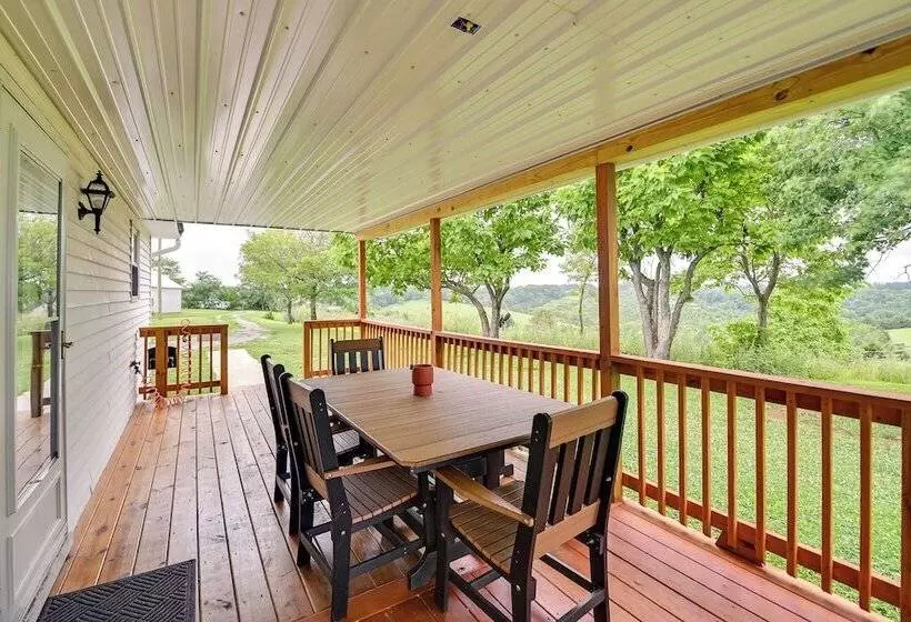 Welcoming Kentucky Home W/ Sprawling Views!