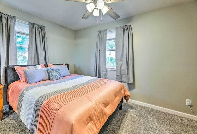 Welcoming Kentucky Home W/ Sprawling Views!