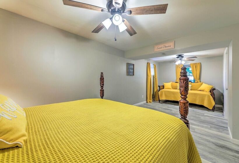 Welcoming Kentucky Home W/ Sprawling Views!