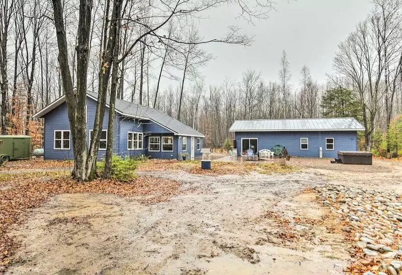 Welcoming Townsend Cabin: Hike, Fish & Relax!