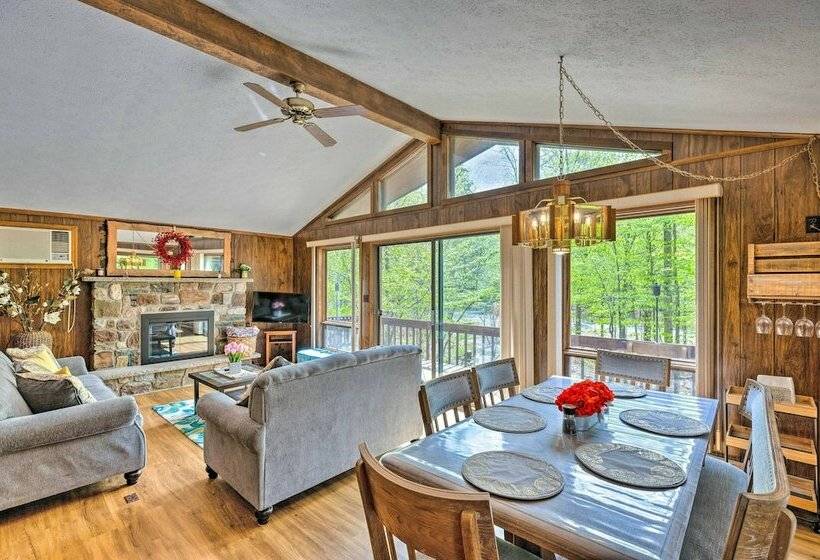 Big Bass Lake Home W/ Deck, Furnished Sunroom