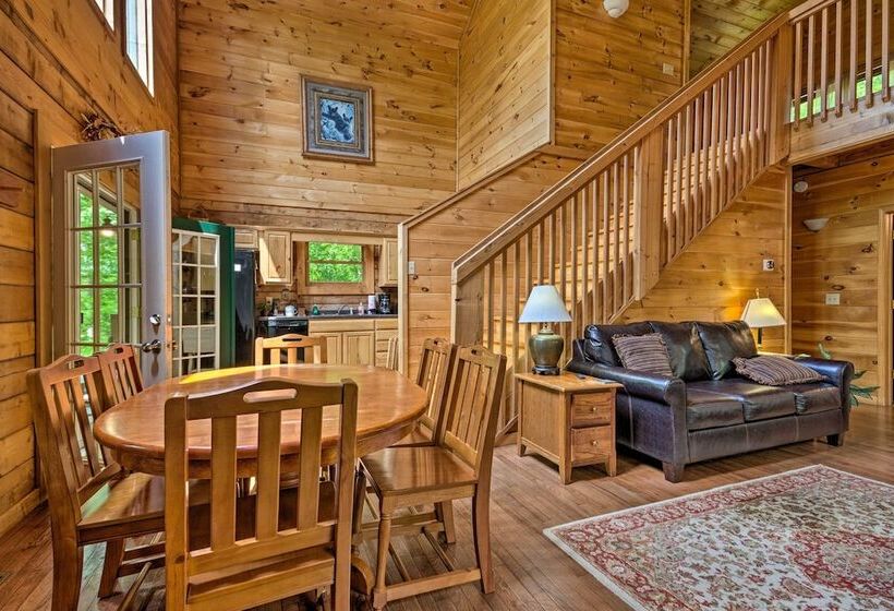 Cabin On 22 Acres W/ Patio 3 Mi To Blowing Rock!