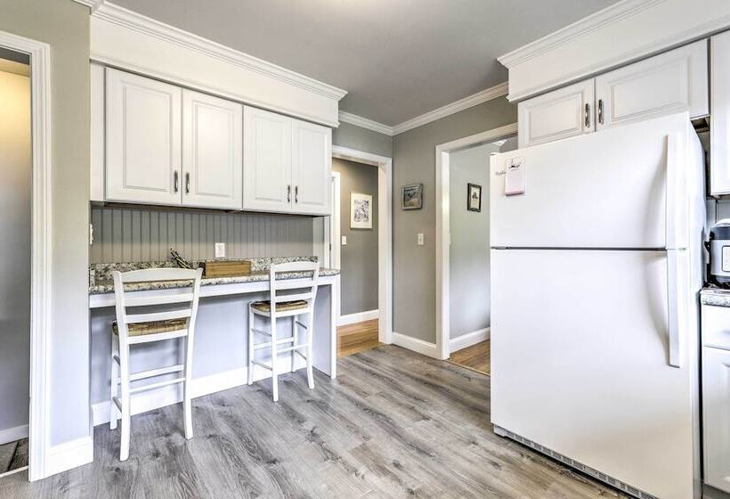 Charming Old Saybrook Cottage < 1 Mi To Beach