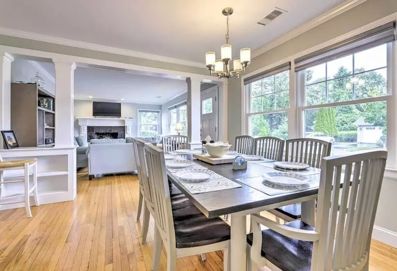 Charming Old Saybrook Cottage < 1 Mi To Beach