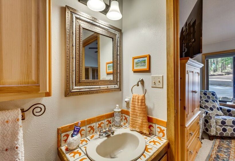 Cozy Angel Fire Escape W/ Golf Course Views!