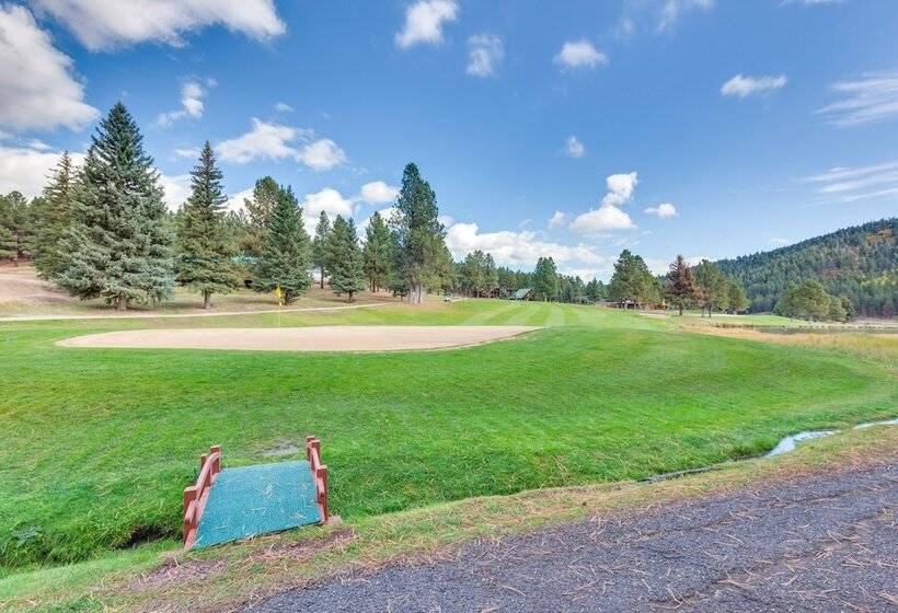 Cozy Angel Fire Escape W/ Golf Course Views!