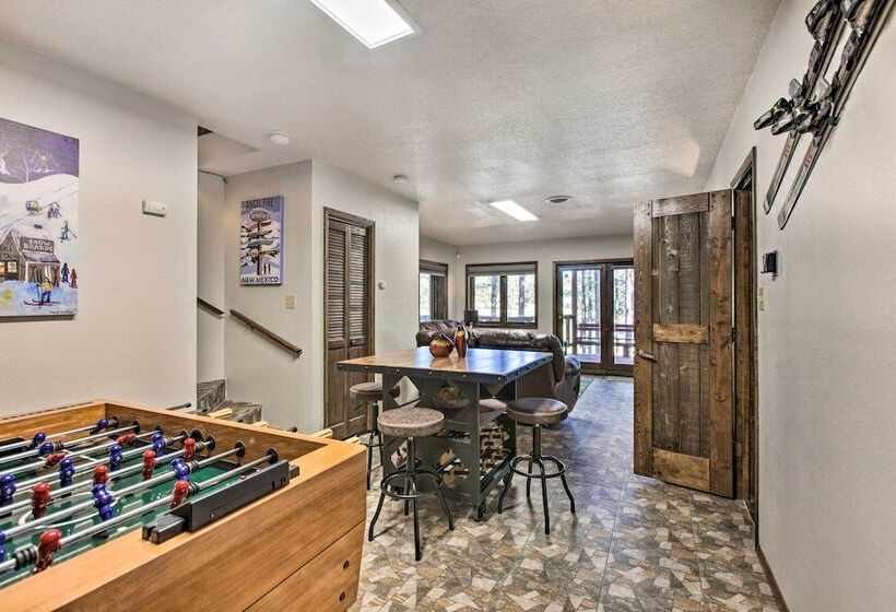 Cozy Angel Fire Escape W/ Golf Course Views!