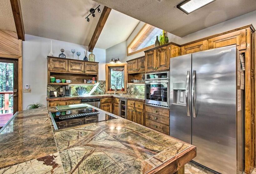 Cozy Angel Fire Escape W/ Golf Course Views!