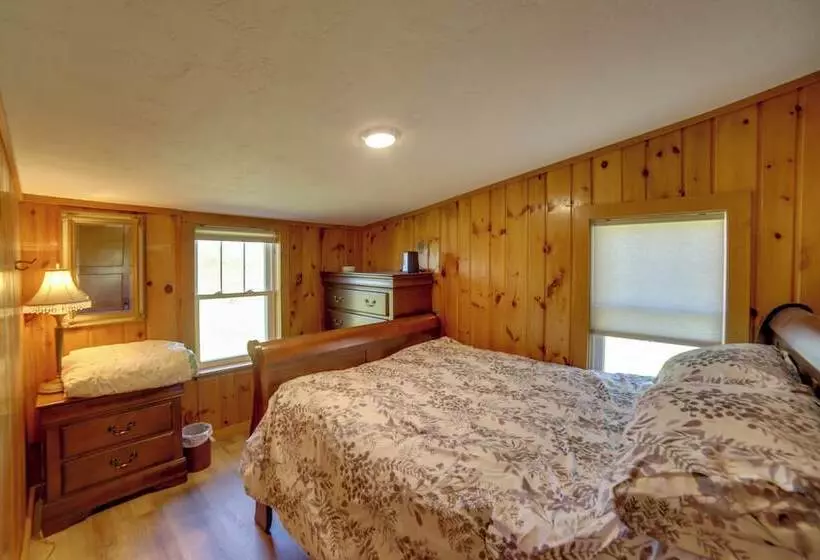 600  Of Green Bay Frontage & Dock: Cozy Cottage