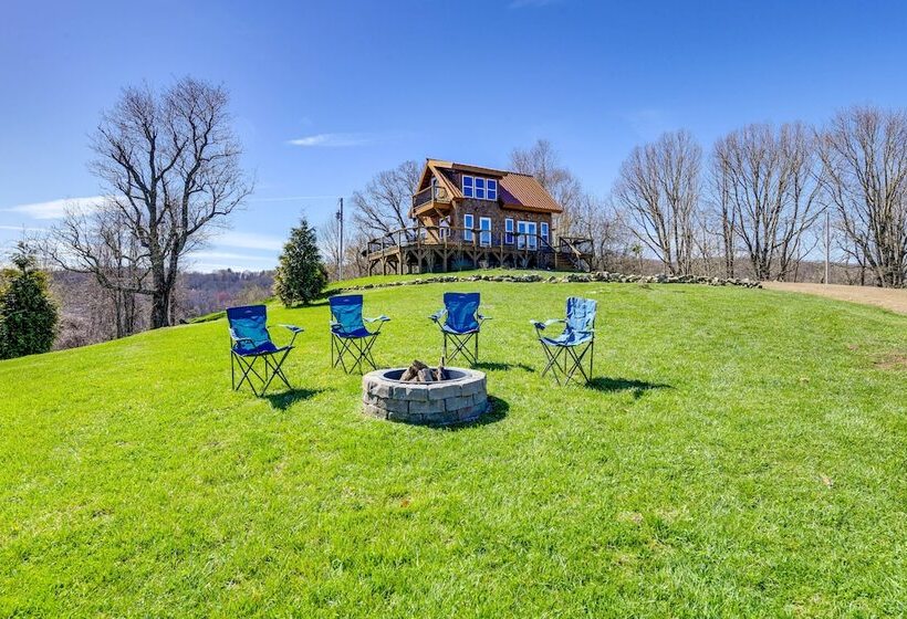 Deck + Mtn Views: Hot Springs Hideaway On 13 Acres