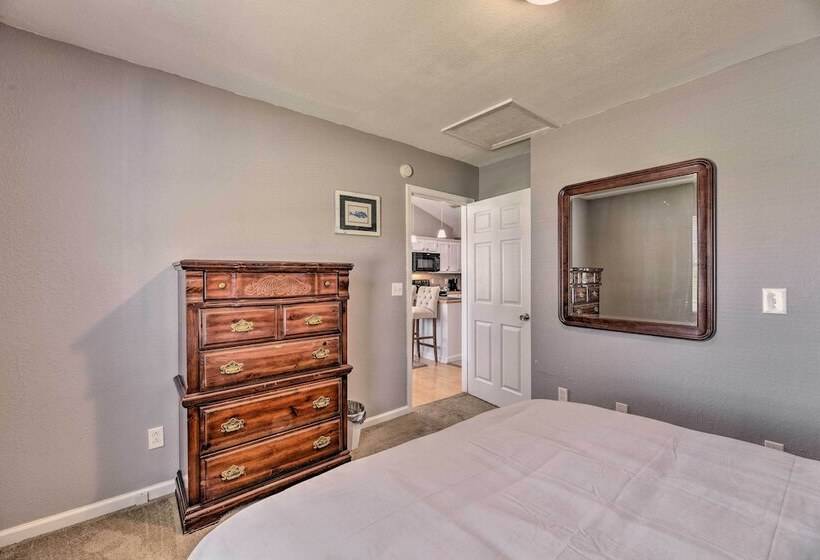 Cozy Pantego Cottage ~ 5 Miles To Belhaven!