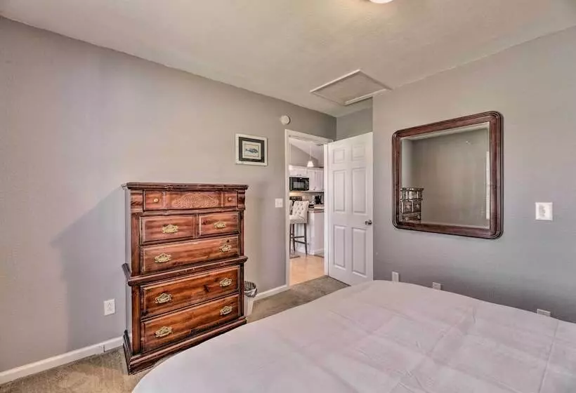 Cozy Pantego Cottage ~ 5 Miles To Belhaven!