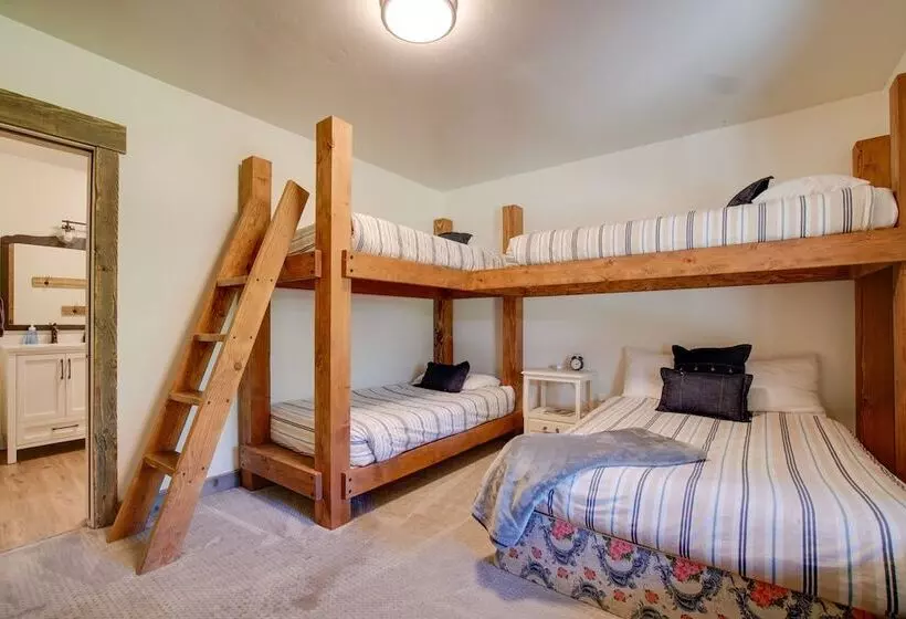 Deer Hollow Home < 1 Mi To Payette Lake!