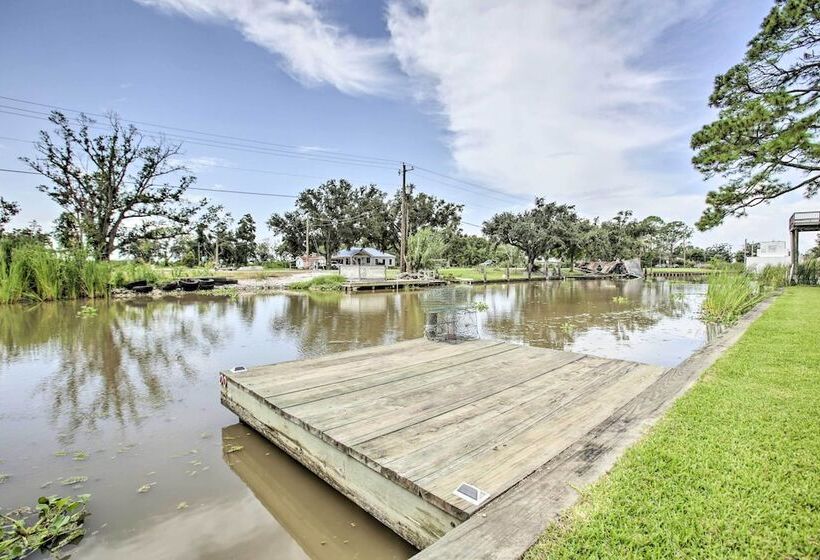 Theriot  Camp Outdoor Dreaming  Retreat W/ Dock!