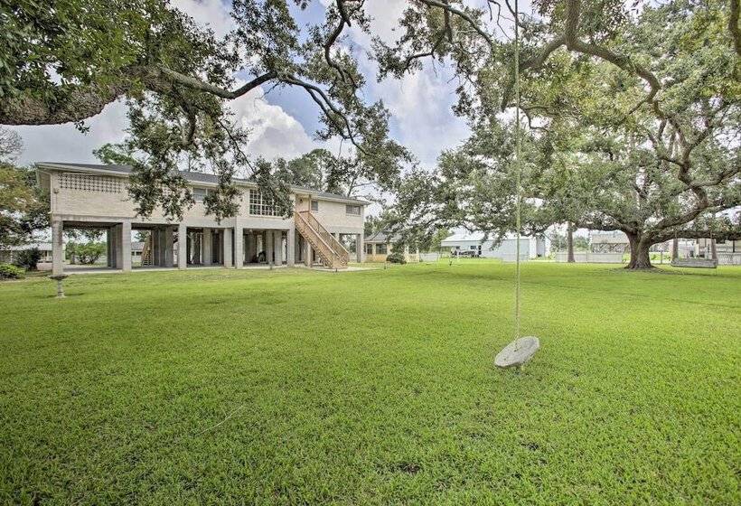 Theriot  Camp Outdoor Dreaming  Retreat W/ Dock!