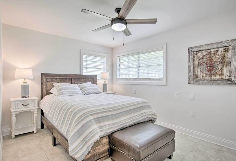 Theriot  Camp Outdoor Dreaming  Retreat W/ Dock!