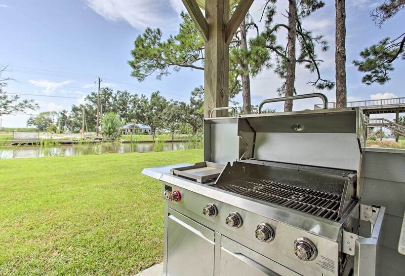 Theriot  Camp Outdoor Dreaming  Retreat W/ Dock!