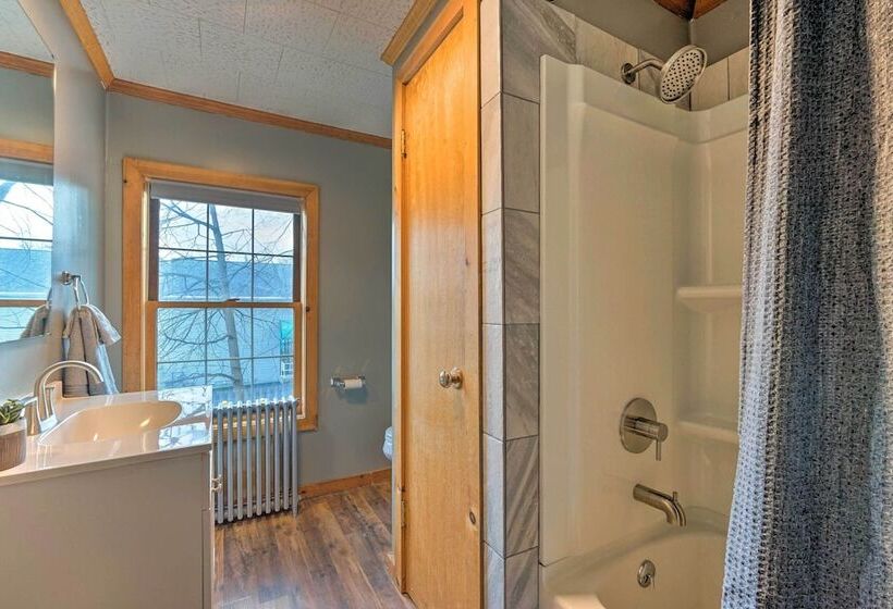 Family Friendly Retreat < 1 Mi To Lake George