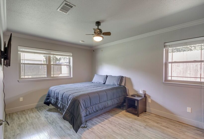 Inviting Gulfport Home W/ Private Pool & Yard