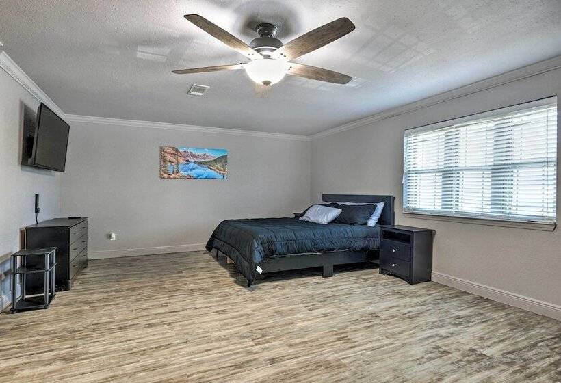 Inviting Gulfport Home W/ Private Pool & Yard