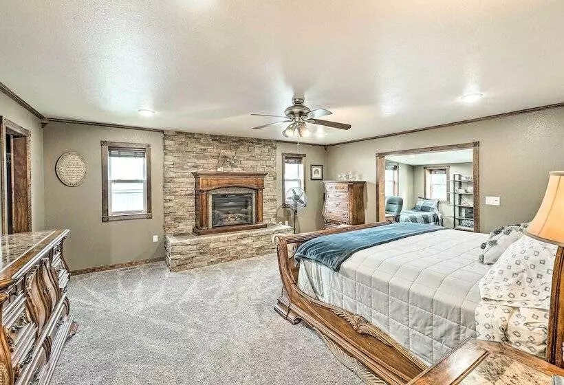 Kooskia Sanctuary W/ Patio, Fire Pit & Grill!