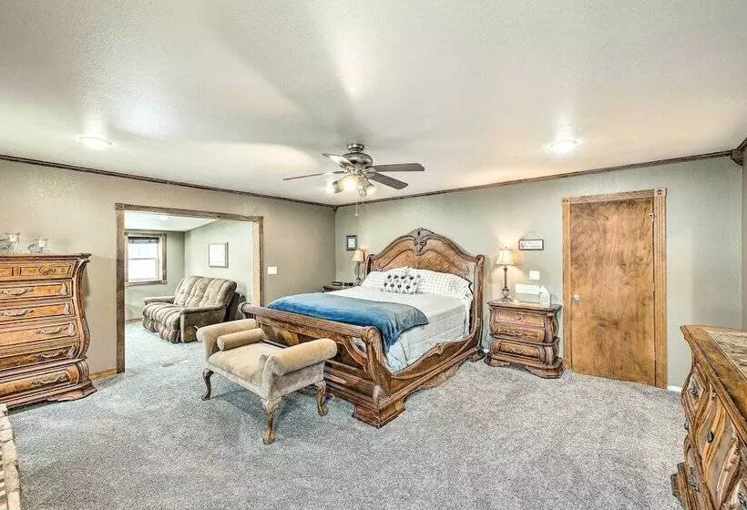 Kooskia Sanctuary W/ Patio, Fire Pit & Grill!