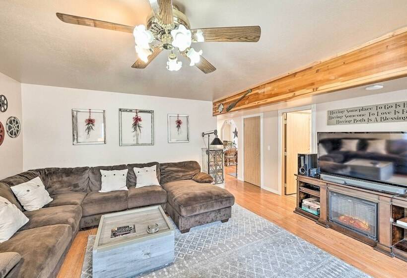 Kooskia Sanctuary W/ Patio, Fire Pit & Grill!