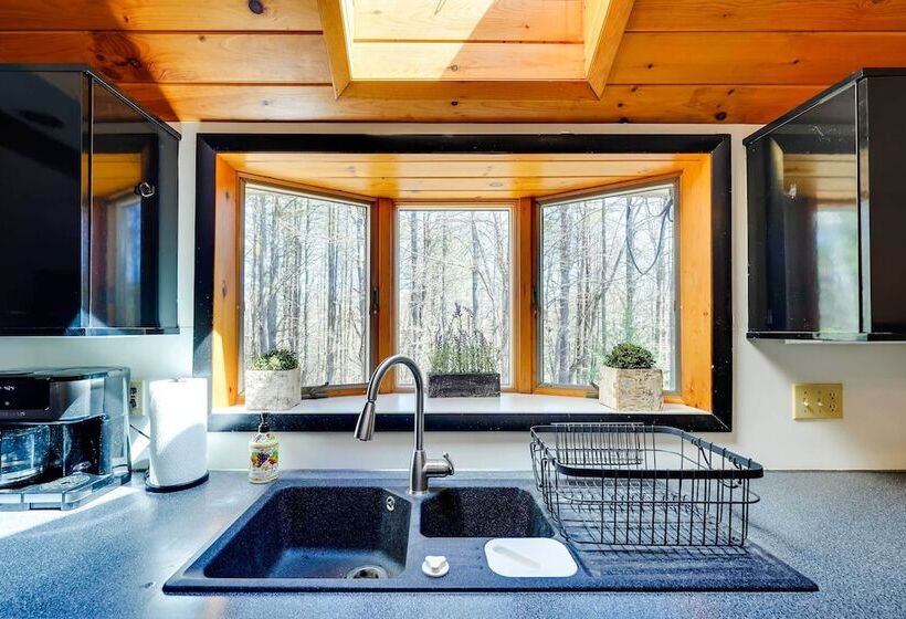 Lake George Oasis W/ 9 Acres, Hot Tub & Game Room!